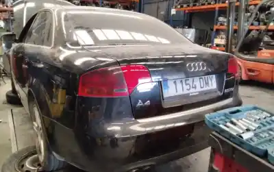 Sloopvoertuig audi a4 berlina (8e) 2.0 tdi 16v (103kw) van het jaar 2001 aangedreven blb