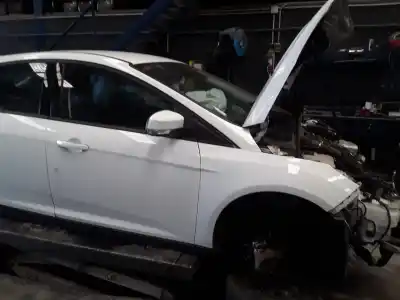 Scrapping Vehicle ford focus active of the year 2001 powered 
