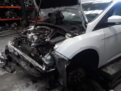 Scrapping Vehicle ford focus active of the year 2001 powered 