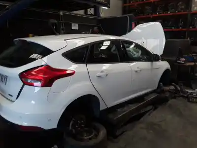 Scrapping Vehicle ford focus active of the year 2001 powered 