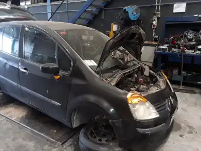 Veículo de Sucata renault modus confort dynamique 98 cv / 72 kw do ano 2001 alimentado k4j770