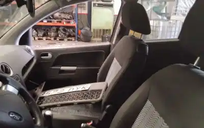 Veículo de Sucata ford fusion (cbk) ambiente do ano 2001 alimentado hhjb