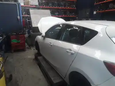 Veículo de Sucata mazda 3 (bl) 2.0 mzr disi (blefw) do ano 2001 alimentado 0