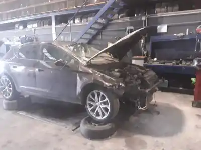 Scrapping Vehicle seat leon (5f1) 2.0 tdi of the year 2001 powered crm