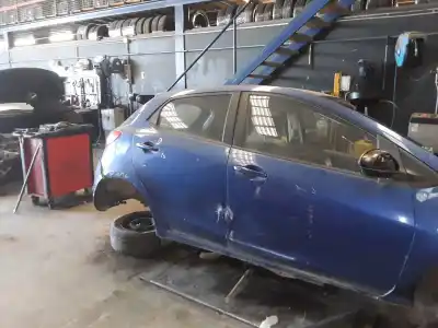 Veículo de Sucata mazda 2 berlina (dy) 1.4 diesel cat do ano 2001 alimentado 