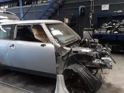 Здавання транспортного засобу mini mini (r50, r53) cooper s року 2001 потужний 