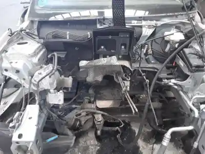 Здавання транспортного засобу MINI MINI (R50, R53) COOPER S року 2001 потужний 