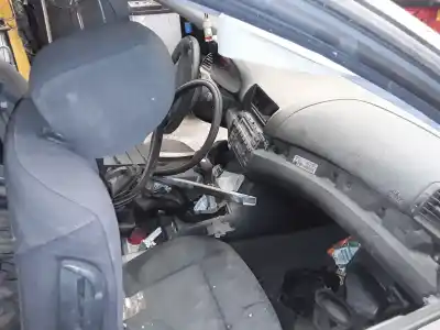 Scrapping Vehicle bmw serie 3 coupe (e46) 320 cd of the year 2001 powered 