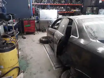 Veículo de Sucata audi a4 berlina (8e) 2.0 tdi 16v (103kw) do ano 2001 alimentado 