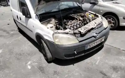 Veicolo di demolizione opel combo edition blue line dell'anno 2001 alimentato z17dth