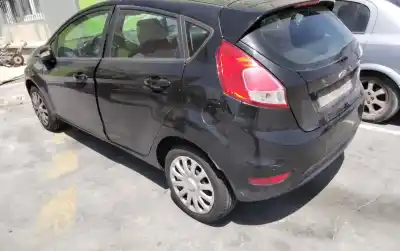 Veículo de Sucata ford fiesta (cb1) trend do ano 2001 alimentado 