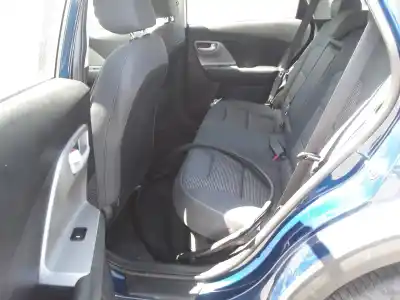 Veicolo di demolizione kia niro edition 7 141 cv / 104 kw dell'anno 2001 alimentato g4le