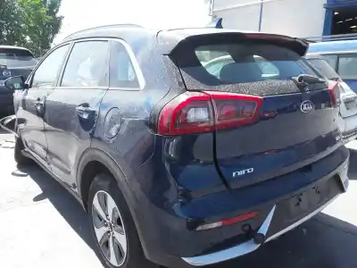Veicolo di demolizione kia niro edition 7 141 cv / 104 kw dell'anno 2001 alimentato g4le