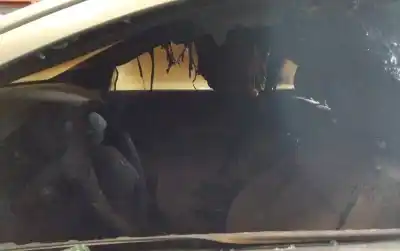 Veículo de Sucata opel astra h berlina elegance do ano 2001 alimentado z19dth