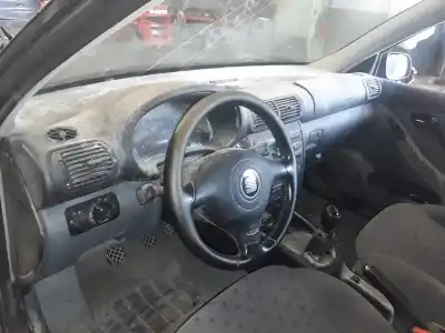 Sloopvoertuig seat toledo (1m2) select van het jaar 2001 aangedreven ahf