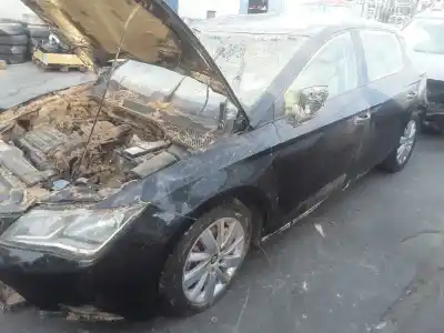 Здавання транспортного засобу seat leon (5f1) reference року 2001 потужний cjz