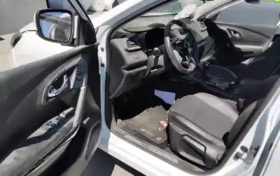 Scrapping Vehicle renault kadjar zen of the year 2001 powered 