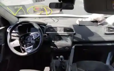 Scrapping Vehicle renault kadjar zen of the year 2001 powered 