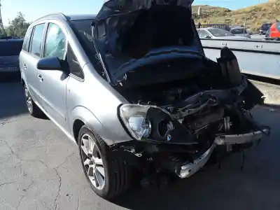 Veículo de Sucata opel zafira b sport do ano 2001 alimentado z19dt