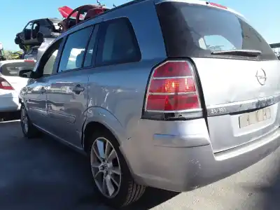 Veículo de Sucata opel zafira b sport do ano 2001 alimentado z19dt