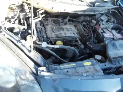 Veicolo di demolizione renault koleos expression dell'anno 2001 alimentato m9rz856