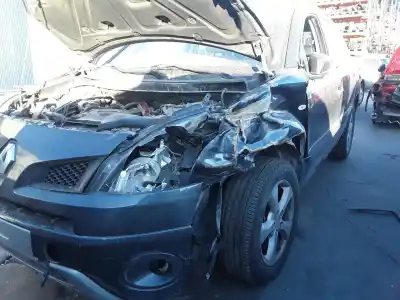 Veicolo di demolizione renault koleos expression dell'anno 2001 alimentato m9rz856