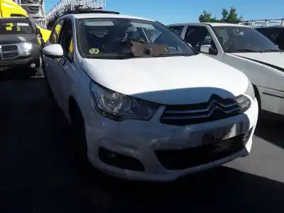 Здавання транспортного засобу CITROEN C4 LIM. Exclusive року 2001 потужний 9H06