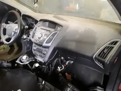 Scrapping Vehicle ford focus turn. (cb8) trend of the year 2001 powered 