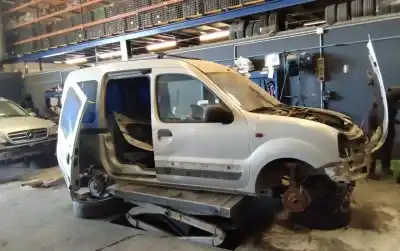 Здавання транспортного засобу renault kangoo (f/kc0) rn/alap modell (kcoa/c/d/e/h/u) року 2001 потужний  Здавання транспортного засобу renault kangoo (f/kc0) rn/alap modell (kcoa/c/d/e/h/u) року 2001 потужний