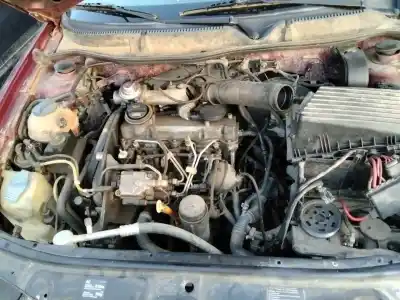 Veículo de Sucata seat toledo (1m2) select do ano 2001 alimentado 