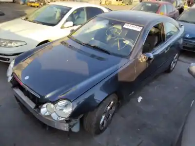 Здавання транспортного засобу mercedes-benz clase c (w203) sportcoupe c 180 compressor (203.746) 143 cv / 105 kw року 2001 потужний 271946