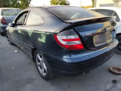 Здавання транспортного засобу mercedes-benz clase c (w203) sportcoupe c 180 compressor (203.746) 143 cv / 105 kw року 2001 потужний 271946