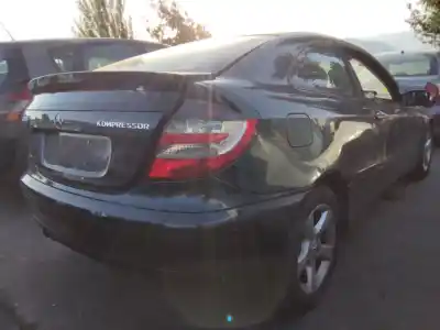 Здавання транспортного засобу mercedes-benz clase c (w203) sportcoupe c 180 compressor (203.746) 143 cv / 105 kw року 2001 потужний 271946