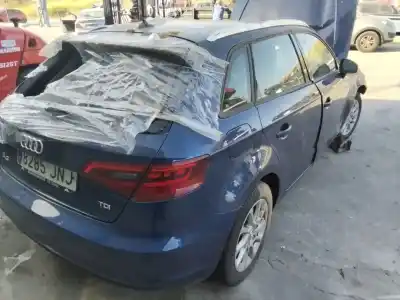 Veicolo di demolizione audi a3 sportback (8va) attraction dell'anno 2001 alimentato cxx