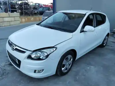 Утилизация автомобиля HYUNDAI I30 Classic года 2001 питание D4FB