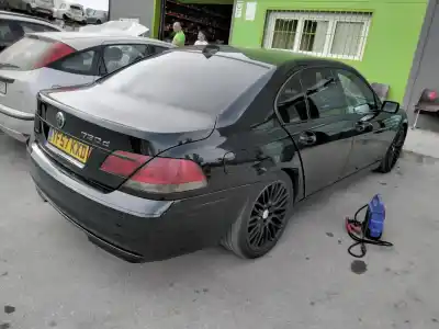 Scrapping Vehicle BMW SERIE 7 (E65/E66) 730d of the year 2001 powered 306D2