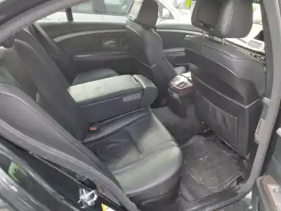 Scrapping Vehicle bmw serie 7 (e65/e66) 730d of the year 2001 powered 306d2