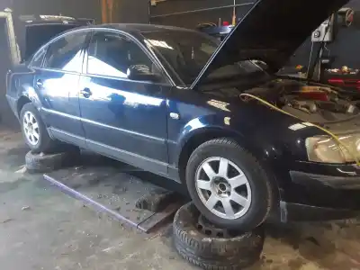 Veículo de Sucata volkswagen passat b5 (3b2) 1.9 tdi do ano 2001 alimentado afn