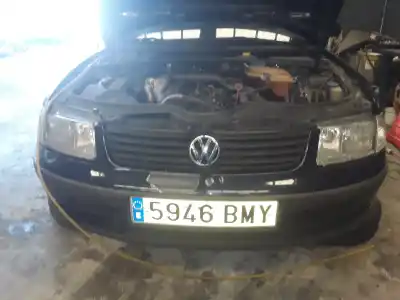 Veículo de Sucata volkswagen passat b5 (3b2) 1.9 tdi do ano 2001 alimentado afn