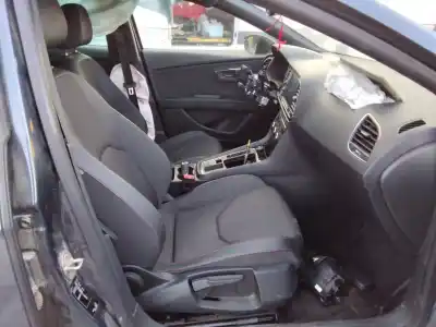 Scrapping Vehicle seat leon (5f1) fr of the year 2001 powered dkz