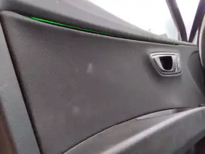 Scrapping Vehicle seat leon (5f1) fr of the year 2001 powered dkz