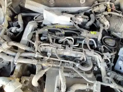 Veículo de Sucata volkswagen golf vii (5g1, bq1, be1, be2) 1.6 tdi do ano 2001 alimentado clh