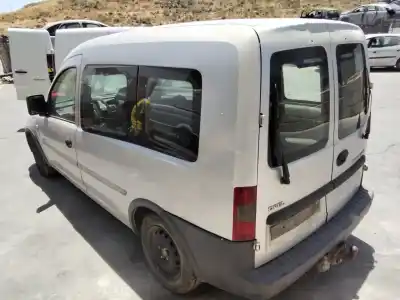 Verschrottungsfahrzeug opel combo cargo des jahres 2001 angetrieben 