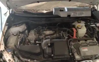 Scrapping Vehicle toyota auris hybrid active of the year 2001 powered 2zr