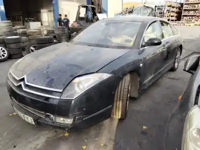 Véhicule à la ferraille CITROEN C6 Básico de l'année 2001 alimenté UHZ