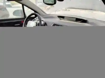 Veículo de Sucata citroen c4 coupe by loeb do ano 2001 alimentado 