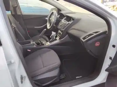 Утилизация автомобиля ford focus turn. trend + года 2001 питание 