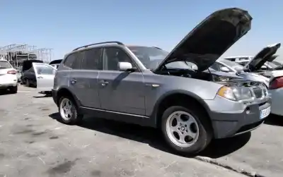 Veículo de Sucata BMW SERIE X3 (E83) 2.0d [2.0 Ltr. - 110 kW 16V Diesel CAT] do ano 2001 alimentado M47