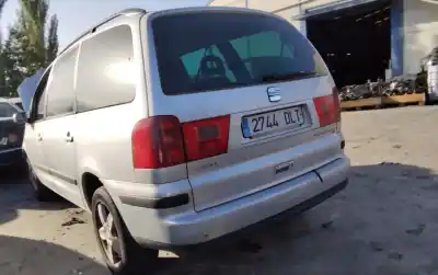 Veículo de Sucata seat alhambra (7v9) stylance 131 cv / 96 kw do ano 2001 alimentado asz