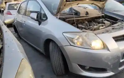 Veículo de Sucata toyota auris (_e15_) 2.0 d-4d (ade150_) do ano 2001 alimentado 1ad